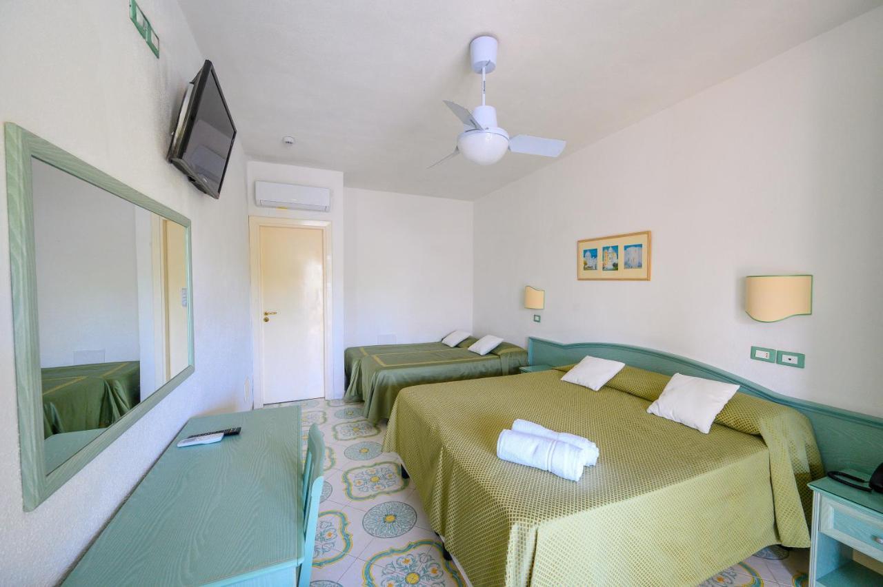 Hotel Parco Cartaromana Ischia