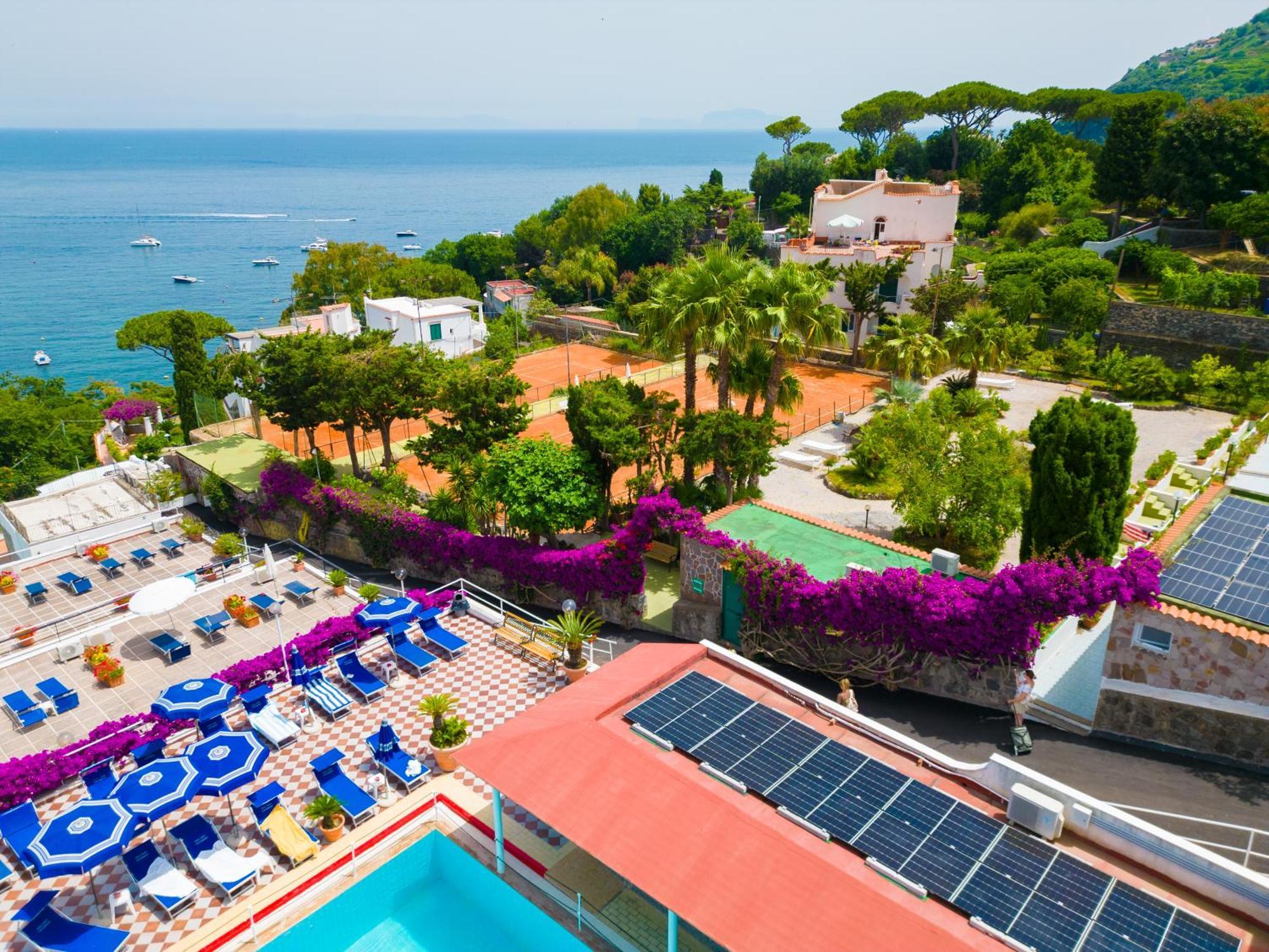 Hotel Parco Cartaromana Ischia