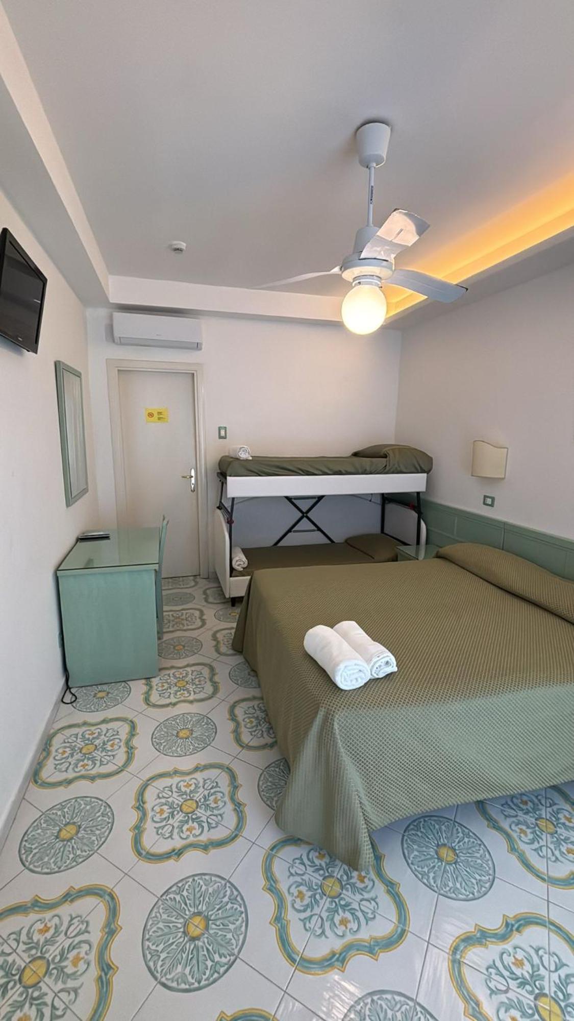 Hotel Parco Cartaromana