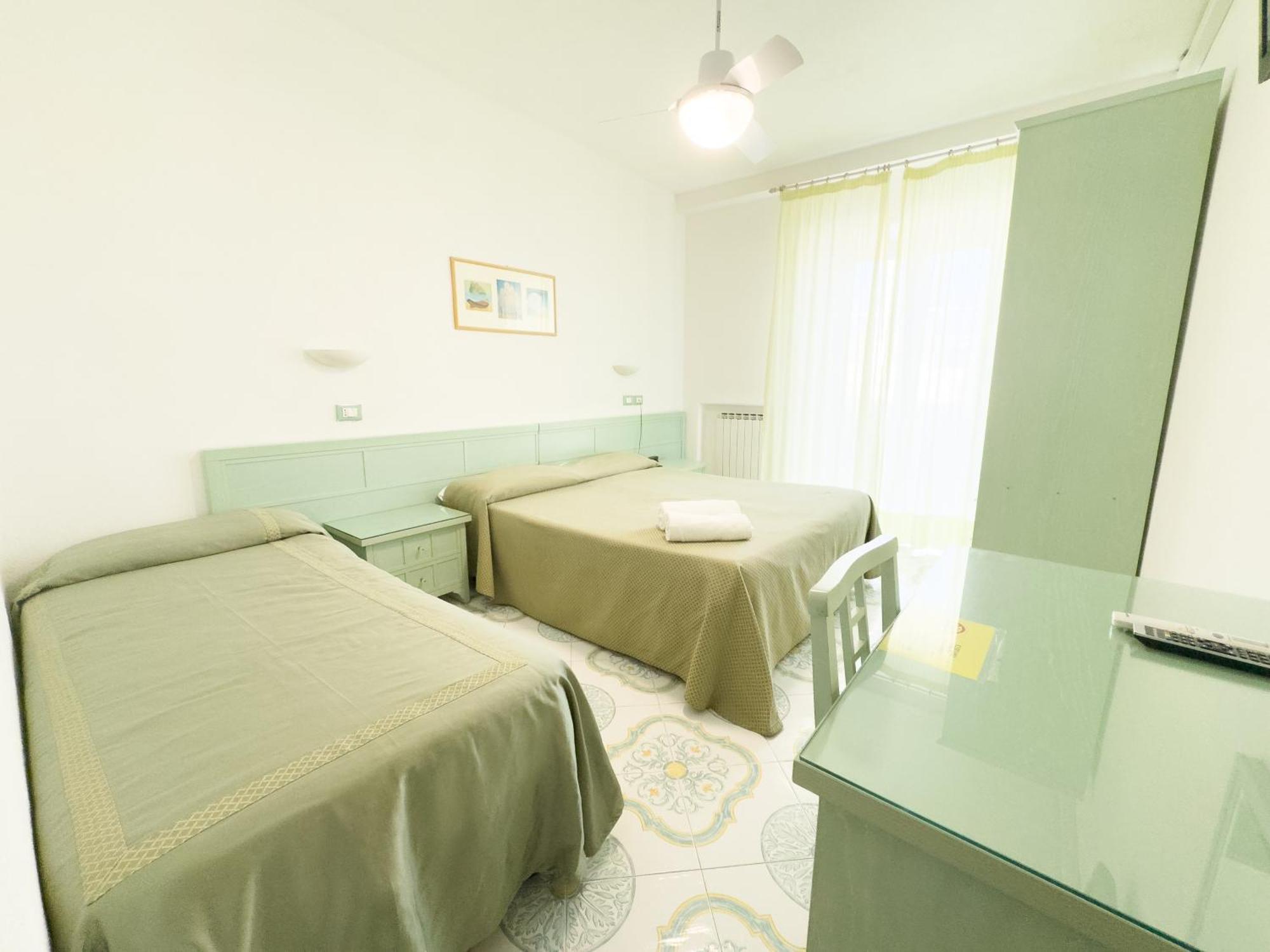 Hotel Parco Cartaromana Ischia